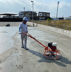 ISAMI株式会社　尼崎市　兵庫県　土間屋